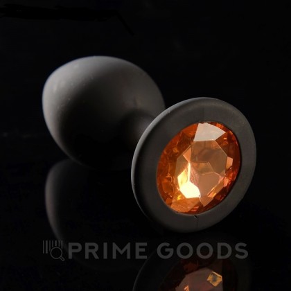 Анальная втулка силиконовая, черная, с оранжевым кристаллом от sex shop primegoods