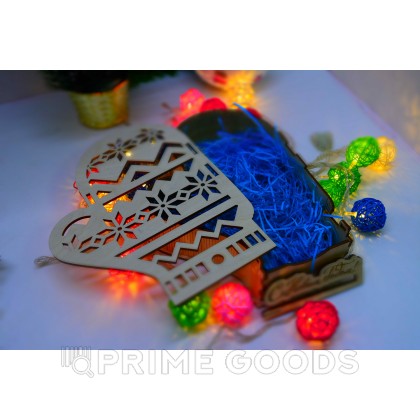 Подарочная коробка 