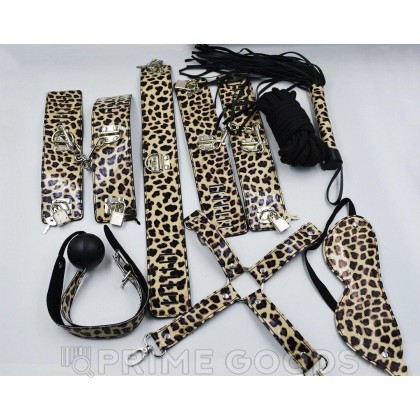 Фетиш набор Wild cat ( бондаж, зажимы, тиклер, наручники, оковы для ног, стек, ошейник, флоггер, кляп, маска) от sex shop primegoods
