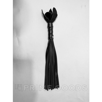 Плеть чёрная роза лаковая с кожаными хвостами от sex shop primegoods фото 4