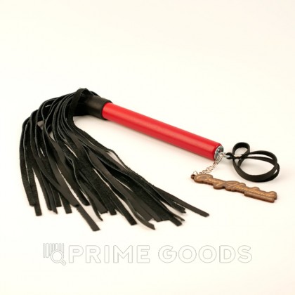 Плеть из натуральной кожи с красной ручкой - primegoods.kz фото 2 Плеть из натуральной кожи с красной ручкой от sex shop primegoods фото 2