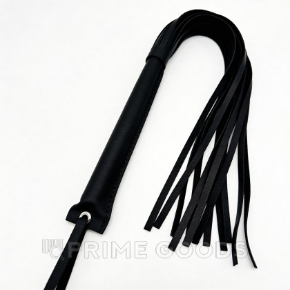 Флоггер из искусственной кожи с черной рукоятью от sex shop primegoods фото 5
