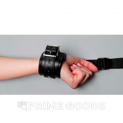 Комплект бондажных ремней с наручниками для кровати Strict Deluxe Bed Restraint Kit от sex shop primegoods фото 4
